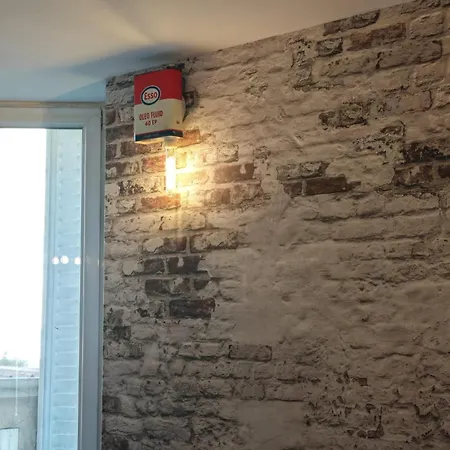 La 3 Etoiles Et L'atelier 4 Etoiles Jusqu'a 9 Personnes