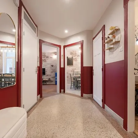 La 3 Etoiles Et L'atelier 4 Etoiles Jusqu'a 9 Personnes *